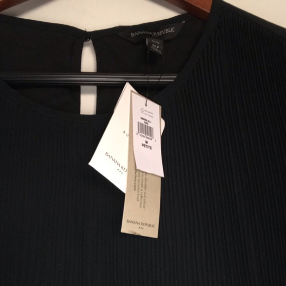 Banana Republic blouse Petite Release Pleat Top - Picture 5 of 5